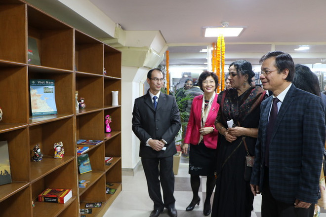 Khai trương phòng sách Việt Nam - Hồ Chí Minh đầu tiên ở New Delhi ảnh 6