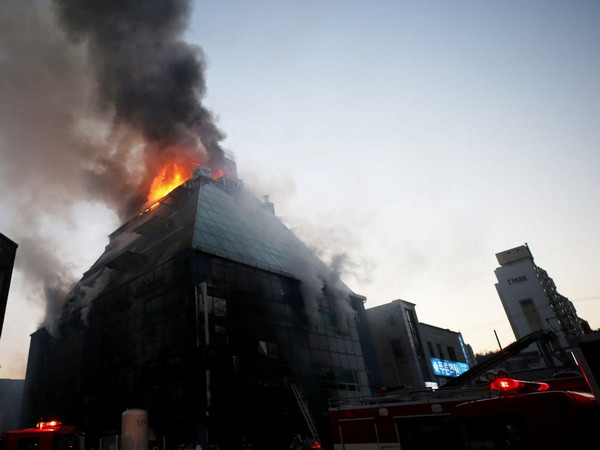 Hàn Quốc: Số thương vong trong vụ hỏa hoạn tại Jecheon tăng mạnh ảnh 1