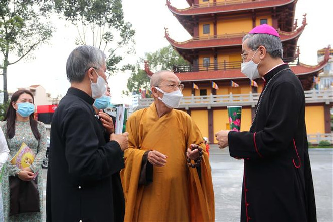 Đoàn kết dân tộc, đoàn kết tôn giáo để phát triển đất nước ảnh 1