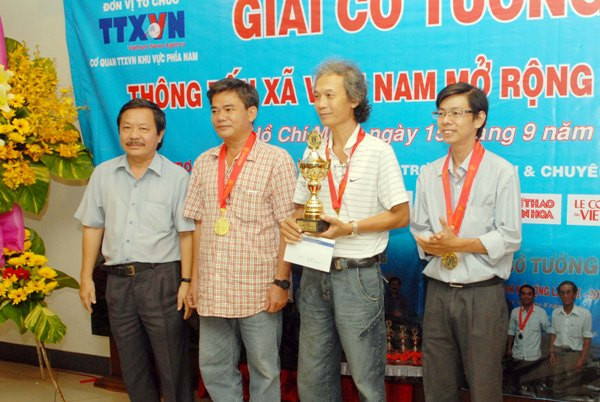 HTV "vô đối" tại giải cờ tướng TTXVN mở rộng lần IV-2014 ảnh 3