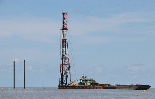 Rà soát thông tin Nhà máy điện gió Tân Thuận mất thiết bị xây dựng ảnh 1