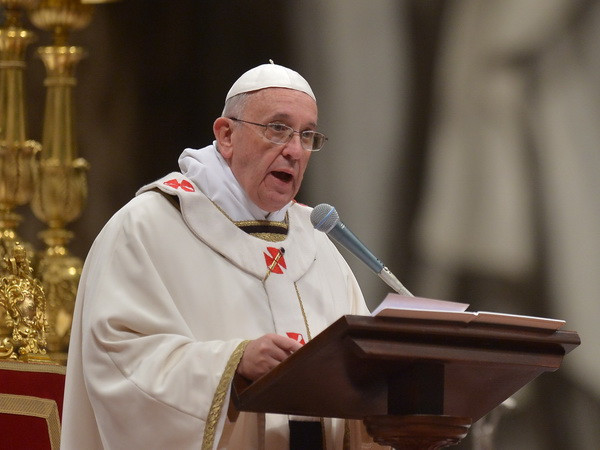 Giáo hoàng được bầu là người ăn mặc đẹp nhất 2013 ảnh 1