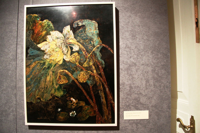 [Photo] Những bức tranh sơn mài tuyệt đẹp tại triển lãm ở Nga ảnh 4