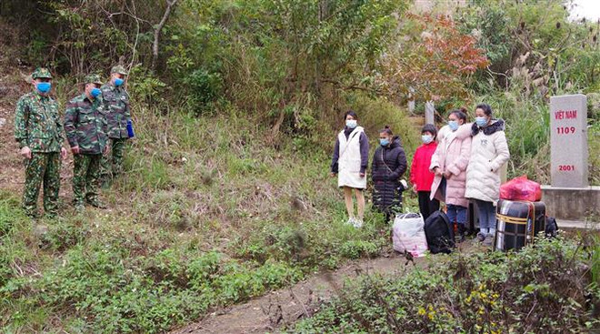 Phát hiện, bắt giữ đối tượng đưa người nhập cảnh trái phép ảnh 1