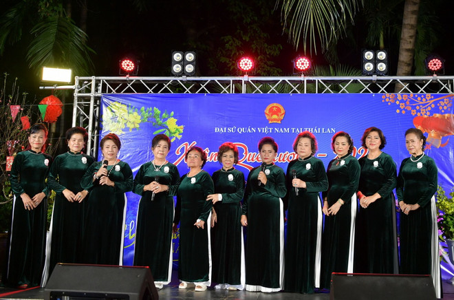 ttxvn_dai_su_quan_viet_nam_tai_thai_lan_to_chuc_buoi_gap_mat_nhan_dip_tet_giap_thin_2024.jpg