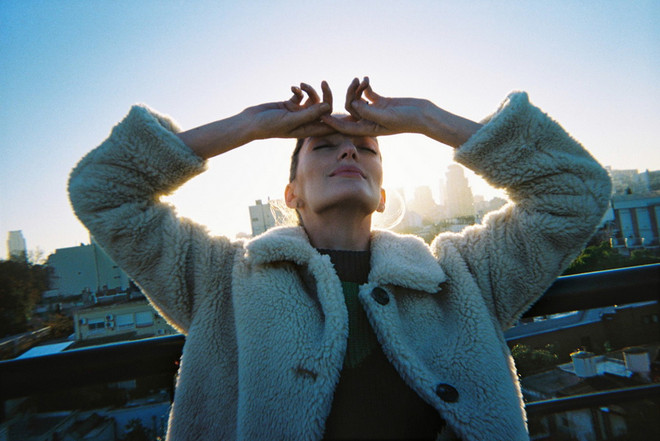 Thắp sáng ngày lạnh với phong cách mang âm hưởng thành thị ảnh 5