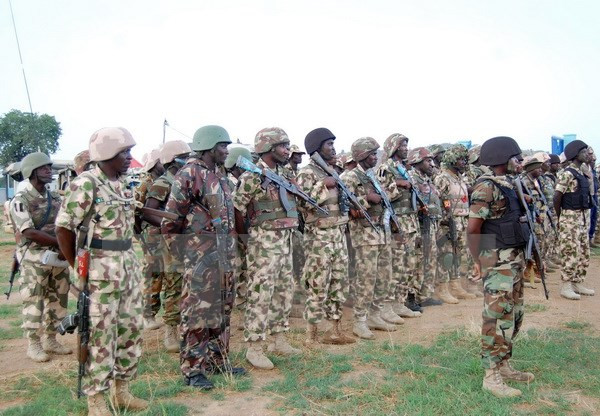 Nigeria tiêu diệt 4 phần tử phiến quân, giải cứu hơn 60 con tin ảnh 1