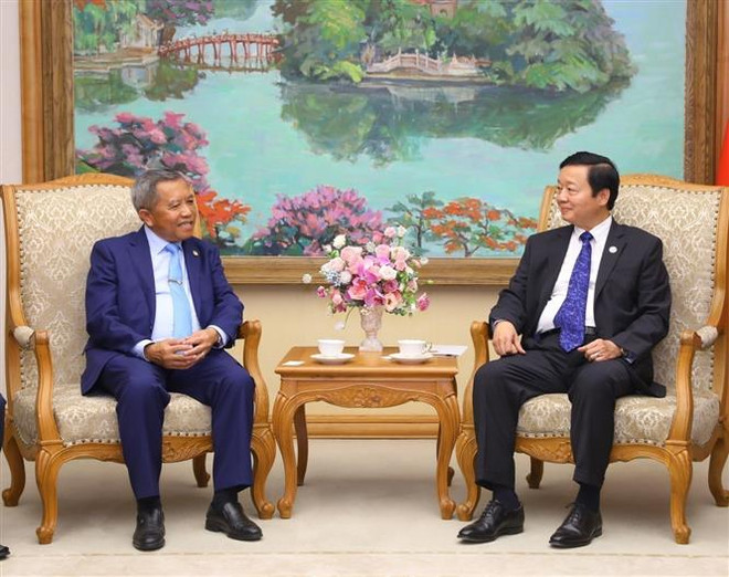 Phó Thủ tướng Trần Hồng Hà tiếp Bộ trưởng Bộ Công nghệ và Truyền thông Lào Boviengkham Vongdara. (Ảnh: Văn Điệp/TTXVN) Thúc đẩy hợp tác, chuyển giao công nghệ giữa Việt Nam-Lào ảnh 1
