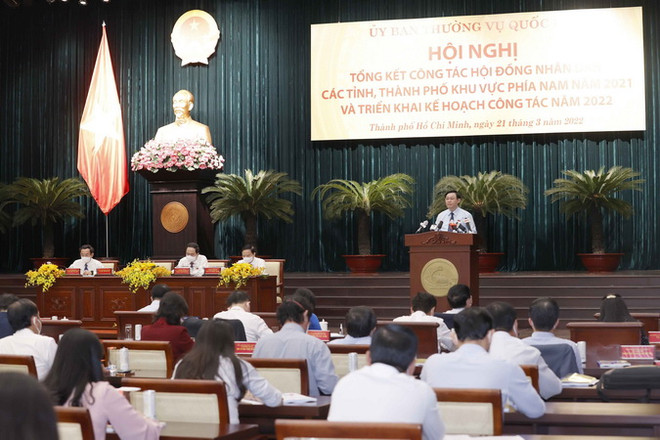 Chủ tịch Quốc hội Vương Đình Huệ phát biểu. (Ảnh: Doãn Tấn /TTXVN) Tiếp tục đổi mới, nâng cao chất lượng hoạt động của Hội đồng nhân dân ảnh 2