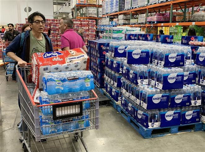 Niềm tin của người tiêu dùng Mỹ tăng hơn mức kỳ vọng ảnh 1