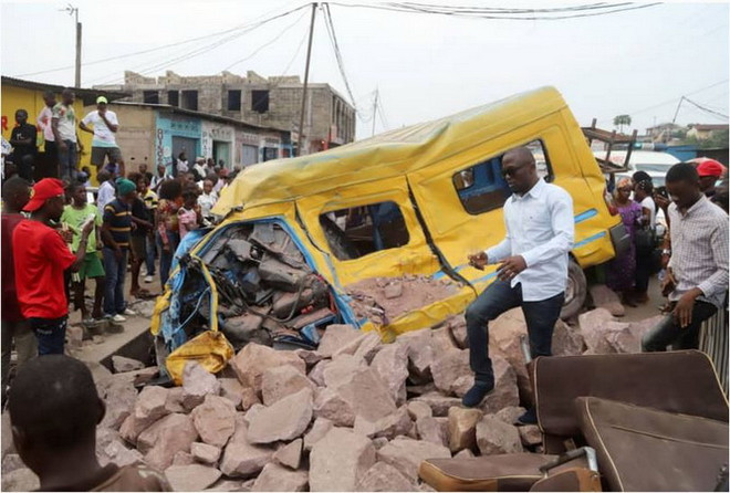 Ít nhất 14 người thiệt mạng trong vụ tai nạn giao thông ở CHDC Congo ảnh 1