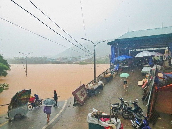 Các địa phương khẩn trương khắc phục hậu quả bão số 3 ảnh 3