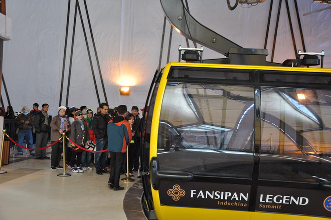 Lào Cai: Cáp treo Fansipan tại Sa Pa đón h​ơn 40.000 du khách ảnh 1