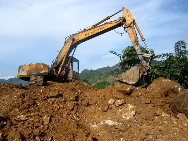 Khai thác khoáng sản sai quy định, bị phạt trên 700 triệu đồng ảnh 1