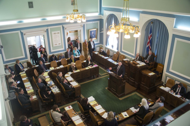 Quốc hội Iceland phải ngừng họp do động đất có độ lớn 5,6 ảnh 1