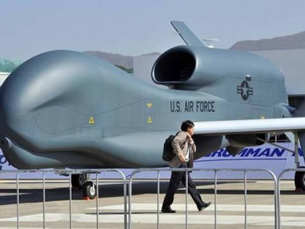 Một máy bay Global Hawk của Không quân Mỹ. Ảnh minh họa. (Nguồn: AFP) Mỹ lần đầu tiên triển khai máy bay không người lái đến Nhật ảnh 1
