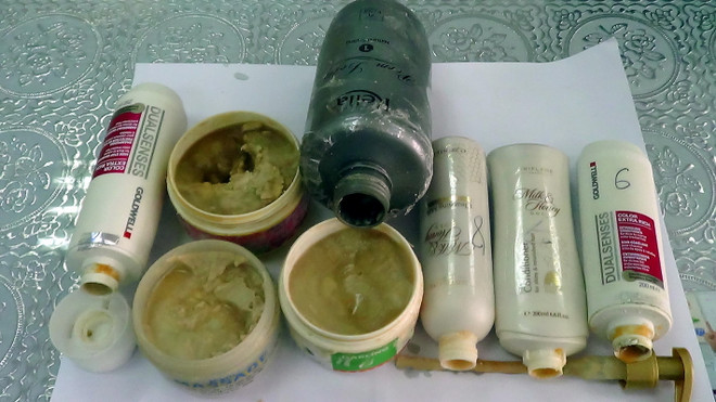 [Photo] Bắt giữ lô hàng tiền chất sản xuất ma túy đá tại TP.HCM ảnh 1