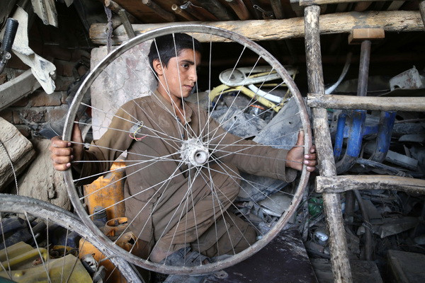 UNICEF: Gần một nửa trẻ em tại Afghanistan không được đi học ảnh 1