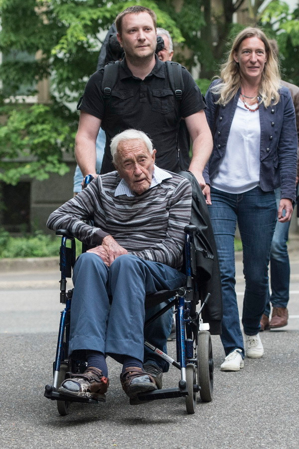 Nhà khoa học Australia thực hiện tâm nguyện tìm đến tử thần ảnh 2