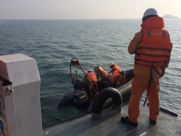 Phát hiện thêm một thi thể tại khu vực các ngư dân Thanh Hóa gặp nạn ảnh 1