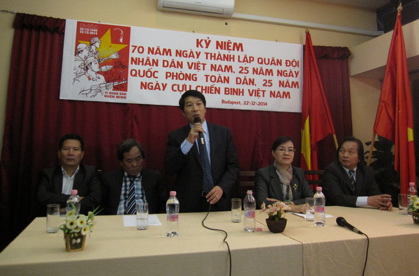 Cộng đồng người Việt tại Hungary tổ chức kỷ niệm ngày 22/12 ảnh 1