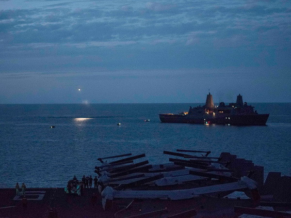 Mỹ xác nhận 3 lính thủy đánh bộ chết trong vụ rơi máy bay ở Australia ảnh 1