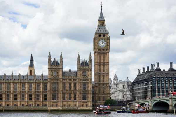 Nước Anh đối mặt với năm vấn đề nổi cộm trong năm 2017 ảnh 1