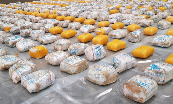 Cảnh sát Anh thu giữ lượng lớn heroin trị giá gần 50 triệu USD ảnh 1