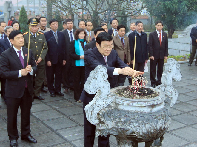 Chủ tịch nước Trương Tấn Sang thăm và chúc Tết nhân sỹ trí thức ảnh 1