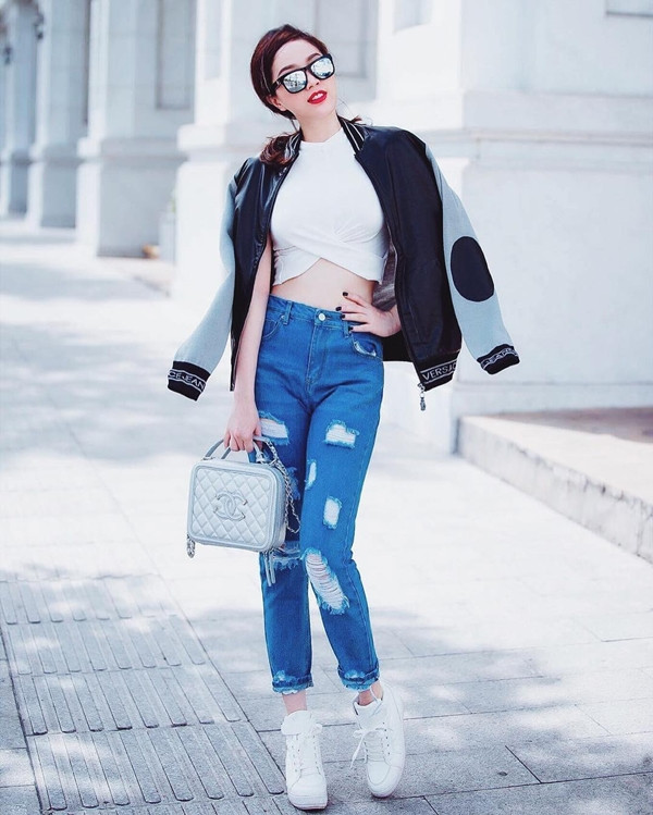 Chiêm ngưỡng phong cách xuống phố đẹp nhất tuần của mỹ nhân Việt ảnh 9