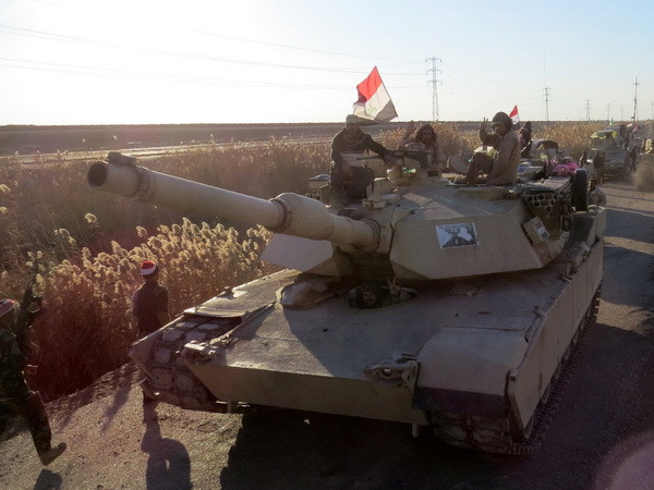 Quân đội Iraq giành lại kiểm soát khu vực Đông Ramadi ảnh 1