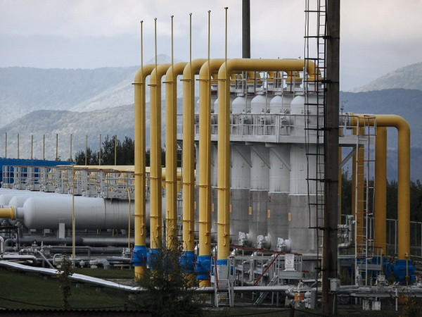 EU vạch kế hoạch thoát khỏi nguồn cung khí đốt của Nga ảnh 1