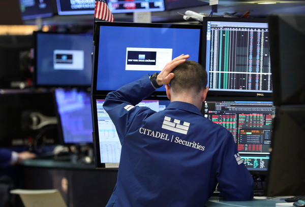 Chuyên gia Anh: Chứng khoán toàn cầu sắp đối mặt với cơn “địa chấn” ảnh 1