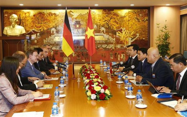 Quang cảnh buổi hội đàm. (Ảnh: Lâm Khánh/TTXVN) Hà Nội thúc đẩy mối quan hệ hợp tác với bang Thüringen của Đức ảnh 2