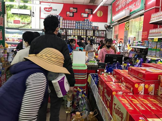 Hệ thống siêu thị, chợ đủ lượng hàng đáp ứng nhu cầu người tiêu dùng ảnh 1