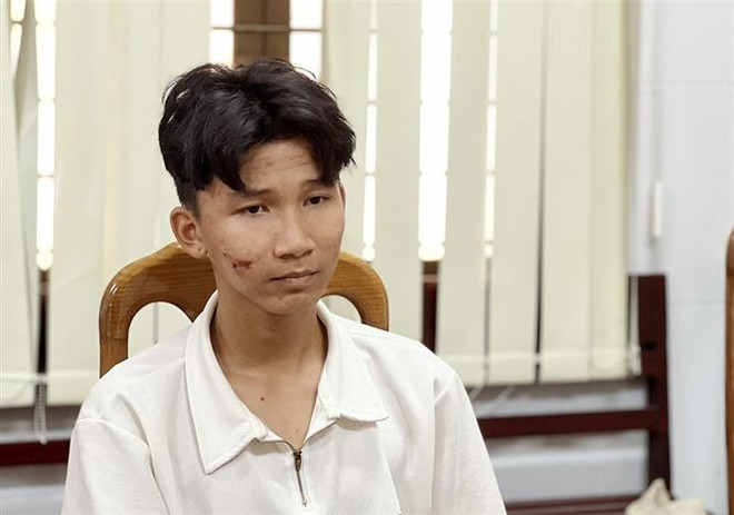 An Giang: Dùng dao tự chế chém chết người sau va chạm giao thông ảnh 1