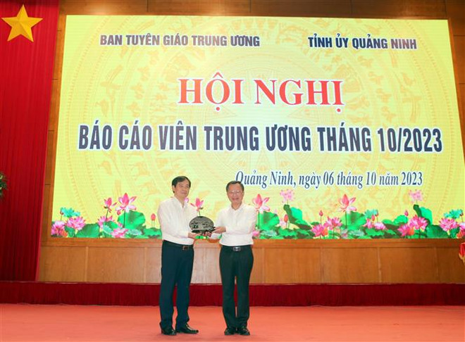 Hội nghị Báo cáo viên tháng 10: Chuyên đề Quy hoạch Không gian Biển ảnh 1