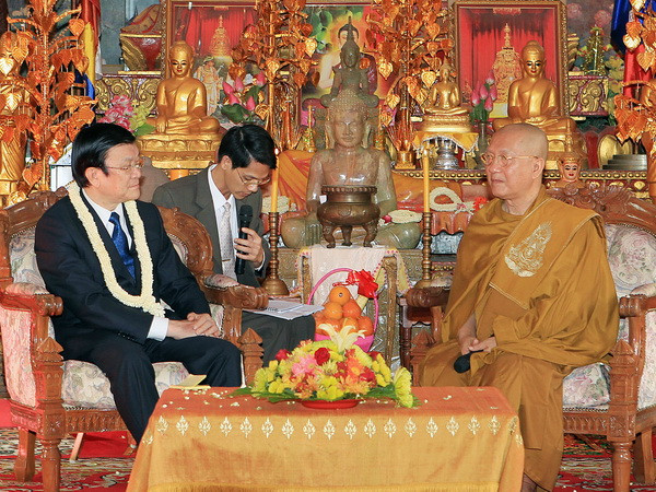 Chủ tịch nước tiếp tục các hoạt động thăm Vương quốc Campuchia ảnh 1