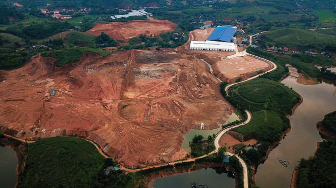 Yên Bái phạt hành chính công ty tự ý san gạt đất xuống hồ thủy điện ảnh 1