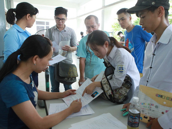 Hỗ trợ tối đa thí sinh trong xét tuyển đại học, cao đẳng 2016 ảnh 1