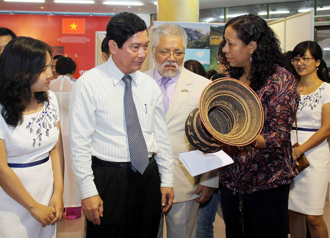 [Photo] Triển lãm thủ công mỹ nghệ Venezuela tại Hà Nội ảnh 4