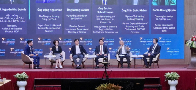 ttxvn_dien dan tai chinh (4).jpg