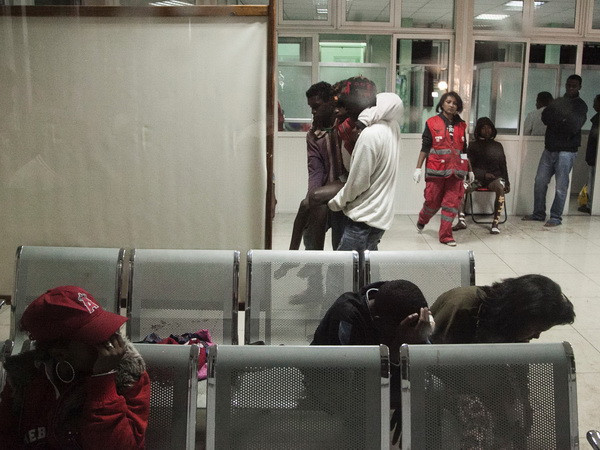 Vụ tấn công khủng bố ở Madagascar: Thêm một bé gái tử vong ảnh 1