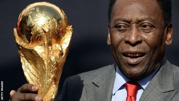 Sức khỏe của "Vua" bóng đá Pele đang được cải thiện ảnh 1