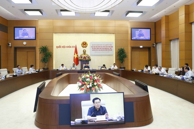 Quốc hội giám sát về thực hành tiết kiệm, chống lãng phí tại Hà Nội ảnh 2