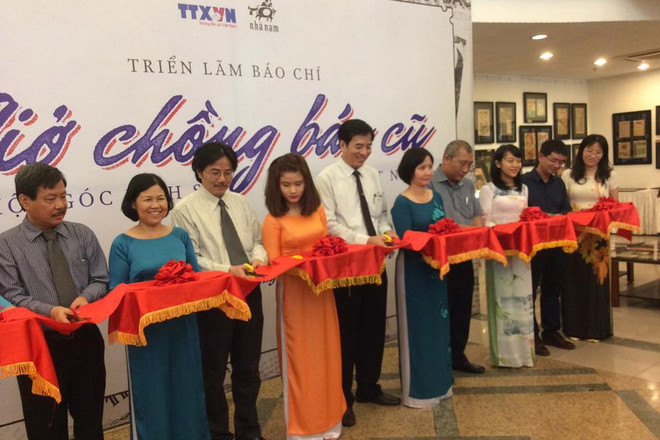 Triển lãm hơn 300 đầu báo tiêu biểu của báo chí Việt Nam ảnh 1