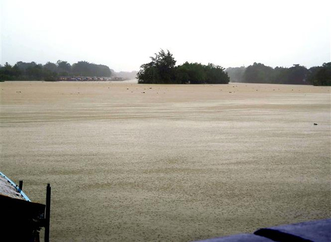 Lại có thêm người chết và mất tích do mưa lũ tại miền Trung ảnh 4