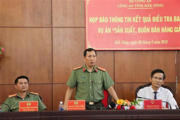 Điều tra đường dây tiêu thụ trên 6 triệu lít xăng giả mỗi tháng ảnh 1