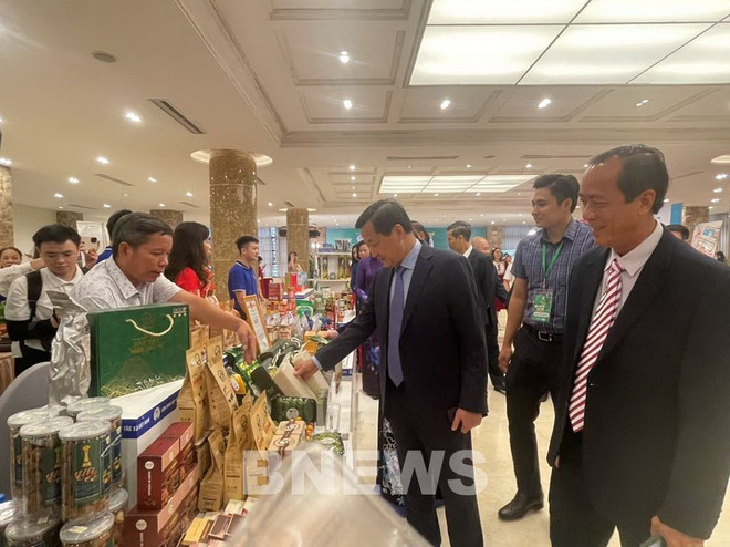 1104_hop tac xa3.jpg