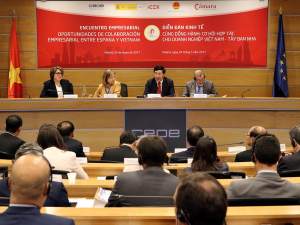 Phó Thủ tướng chủ trì Diễn đàn kinh tế Việt Nam-Tây Ban Nha ảnh 1